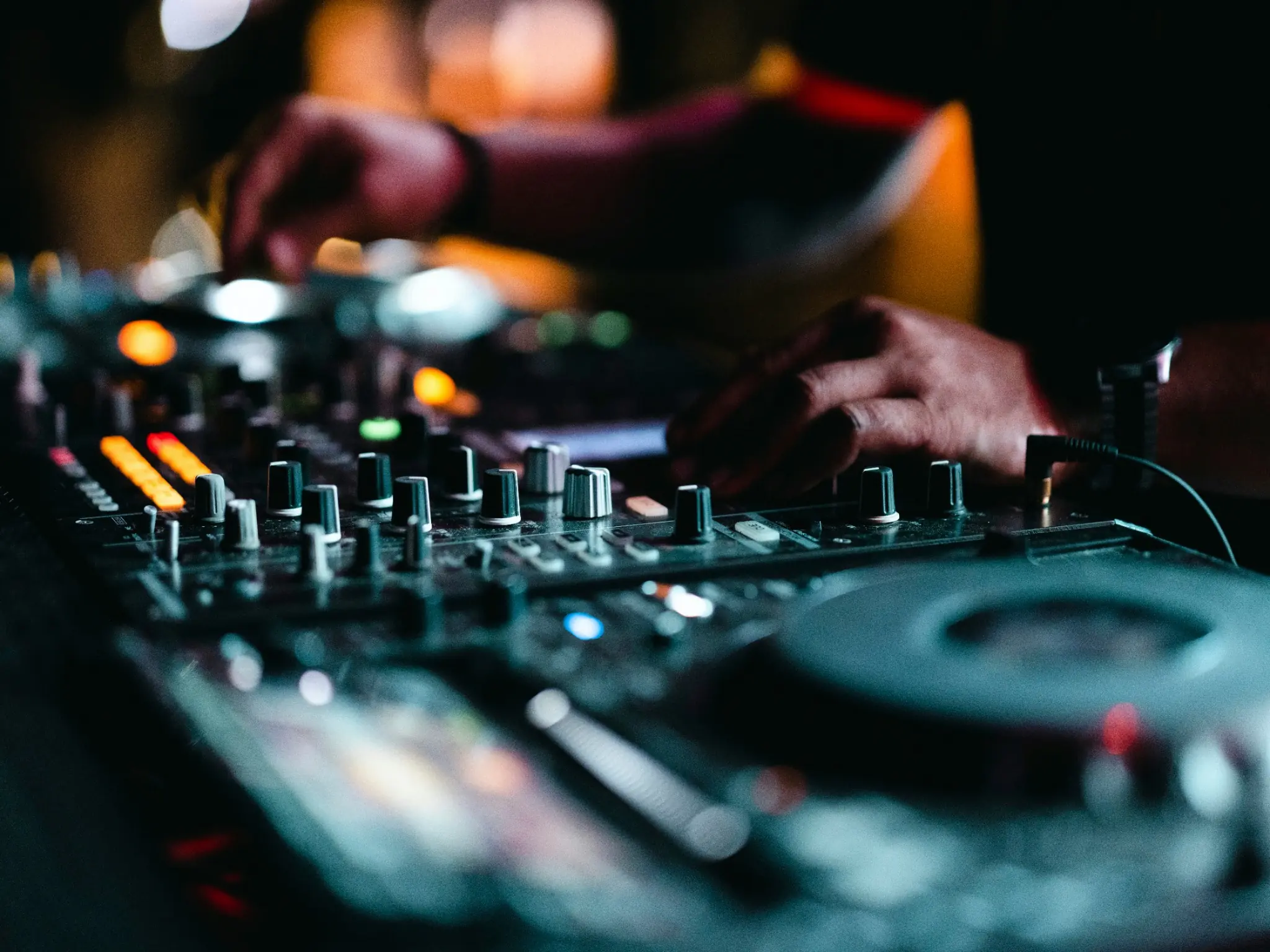 Practicando en la controladora DJ