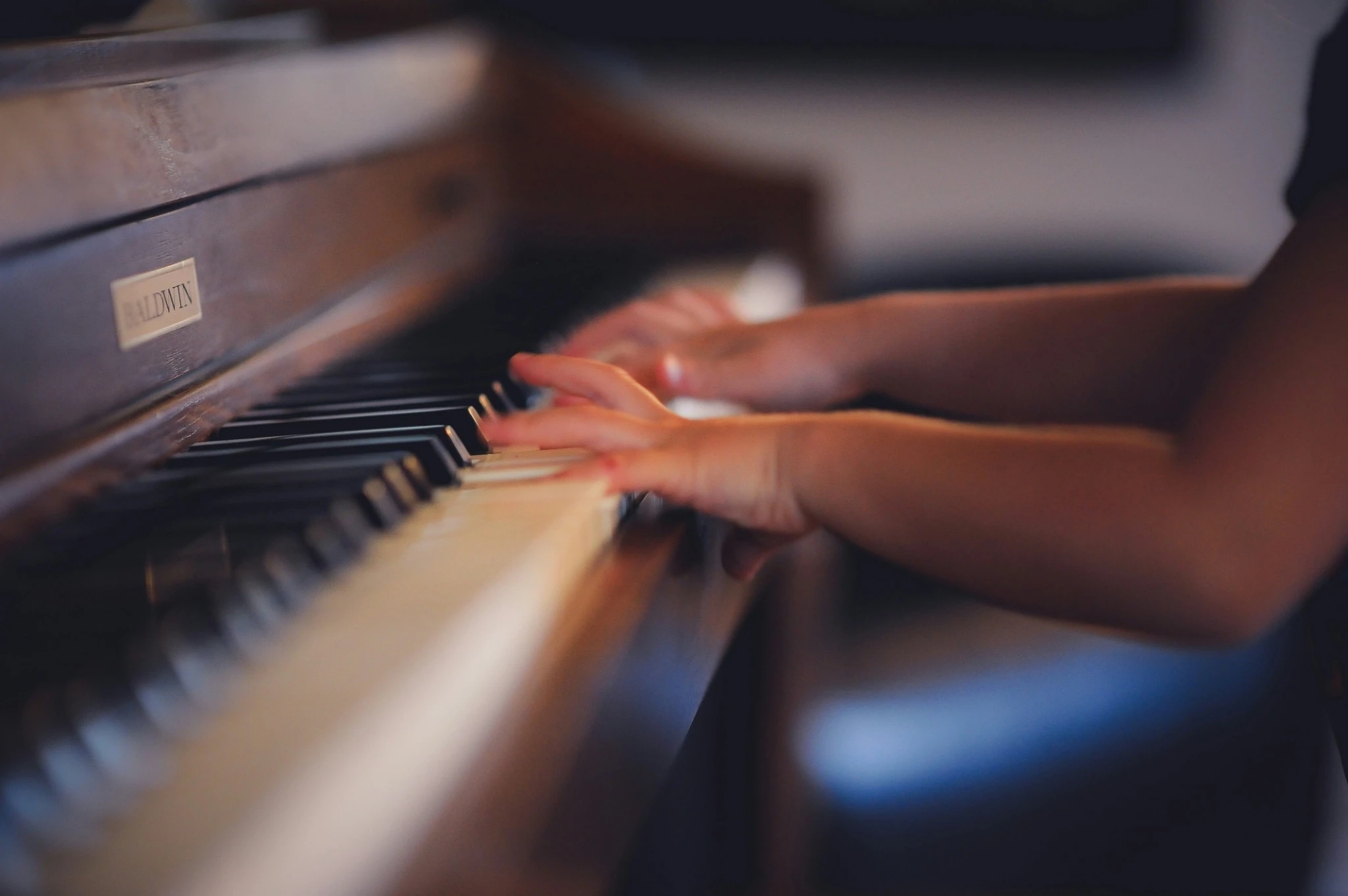 Estudiando piano paso a paso